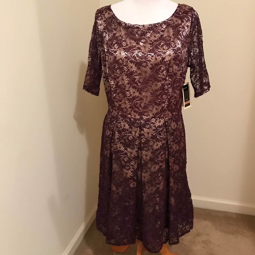 Julian Taylor New York Purple Lace Dress